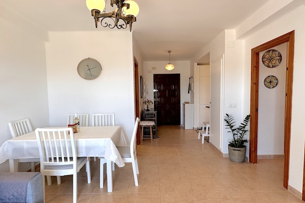 Capri Sunset: Zonnig appartement op 500 meter van zee in Nerja - thumbnail 2