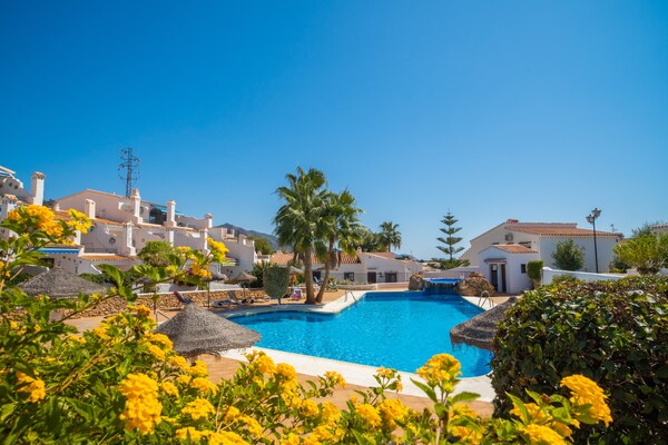 Knus appartement aan de golfbaan in Capistrano Village, Nerja - thumbnail 6