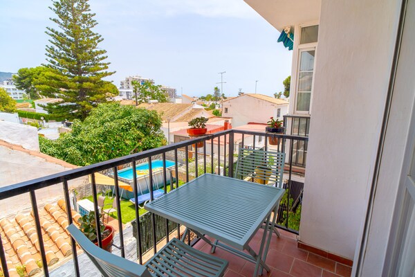 Urban Comfort by Casasol: Modern appartement op 600m van het strand in Nerja - thumbnail 5