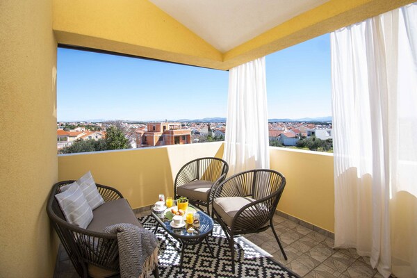 Diora Appartement in Vodice: knus verblijf met bbq nabij strand - thumbnail 5