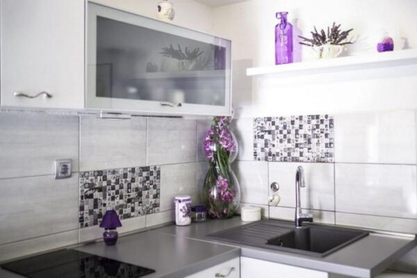 Romantisch studio-appartement Lavanda in Raslina, 270m van het strand - thumbnail 2