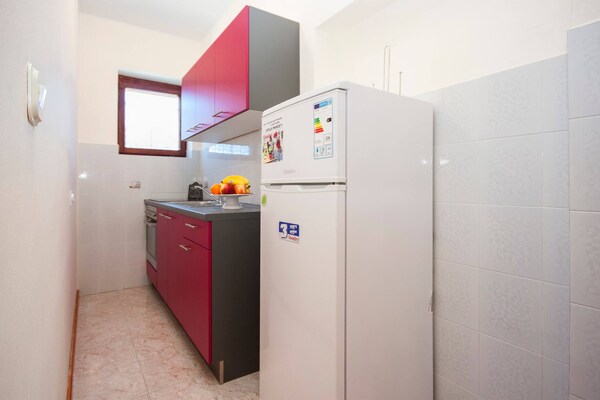 Appartement Filip 1: Comfortabel verblijf vlakbij zee in Primošten - thumbnail 2