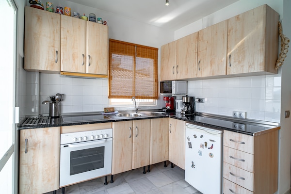 Op 600 m van het strand: Modern appartement in Nerja voor 2 personen - thumbnail 5