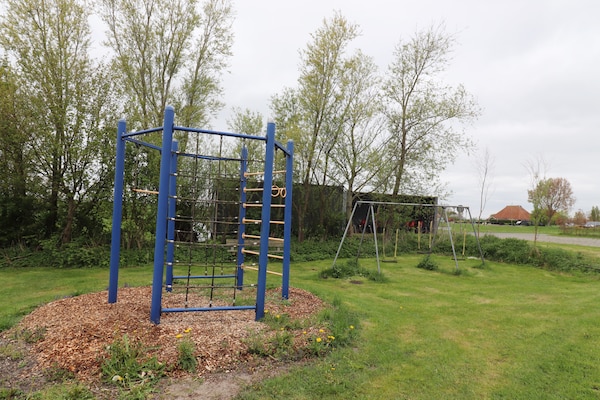 Knusse cabin aan het Hegermeer in Heeg voor 6 personen - thumbnail 4