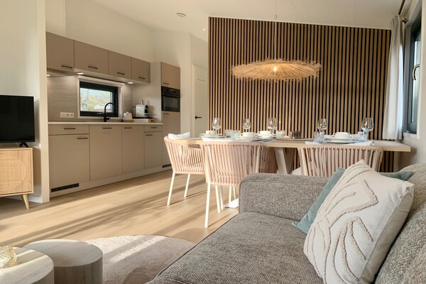 Modern chalet aan de Noord-Hollandse kust met zwembadtoegang - thumbnail 6