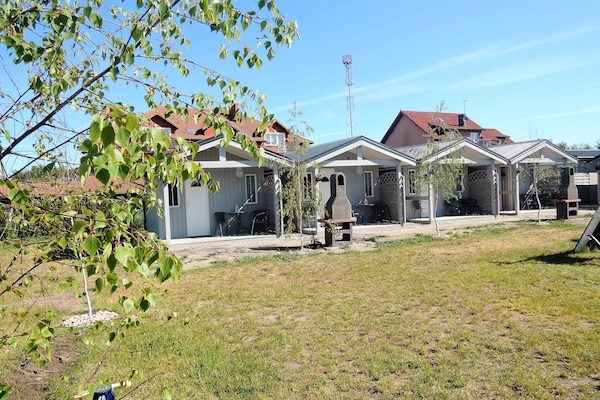 Knus vakantiehuis voor 3 bij zee en meer in Dziwnówek - thumbnail 1