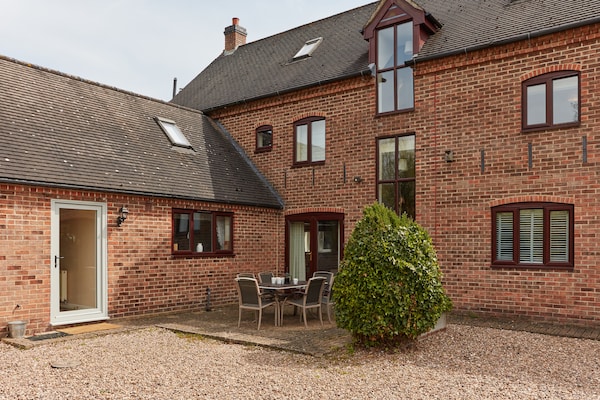 Ruim landhuis Willow Barn aan de golfbaan bij Ashbourne, 14 personen - thumbnail 5