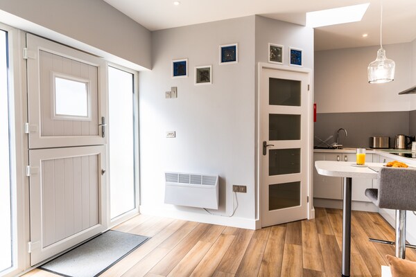 The Hideaway: knus appartement op 300m van het strand in Porthleven - thumbnail 6