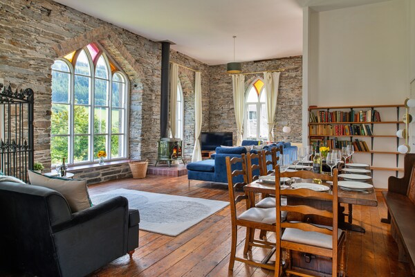 Uniek Kapel Vakantiehuis voor 12 in Dinas Mawddwy, Snowdonia - thumbnail 2