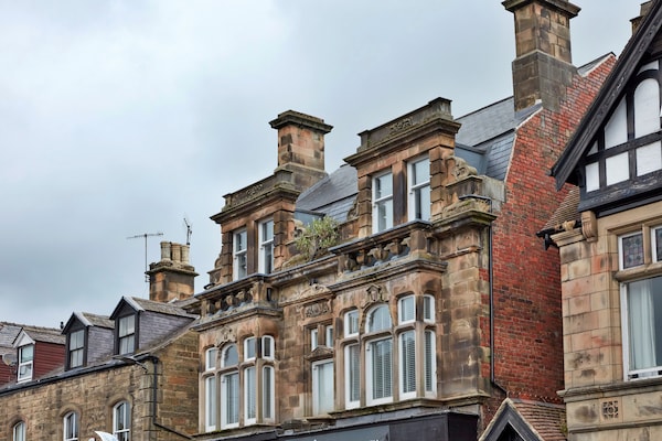 Stijlvol appartement Shaky's Penthouse in hartje Matlock - thumbnail 5