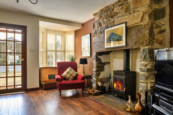 Monumentaal landhuis Awelon met hot tub in het hart van Tremadog - thumbnail 6
