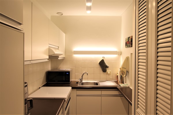 Stijlvol 2-persoons appartement met zeezicht in Het Zoute, Knokke-Heist - thumbnail 2