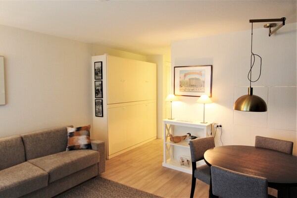 Stijlvol 2-persoons appartement met zeezicht in Het Zoute, Knokke-Heist - thumbnail 6