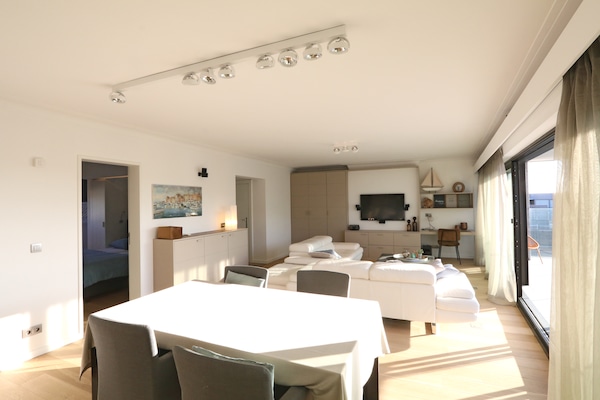 Stijlvol appartement met zeezicht en zuidterras in het prestigieuze Het Zoute - thumbnail 3