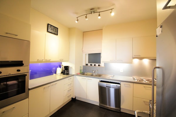 Panoramisch zeezicht in 3-slaapkamerappartement in Het Zoute, Knokke-Heist - thumbnail 2