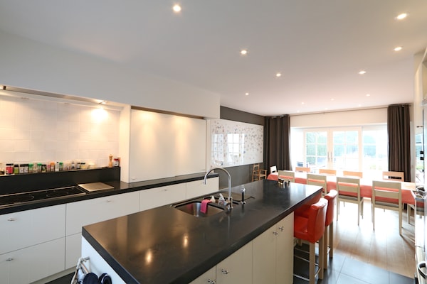 9-persoons villa met 5 slaapkamers in exclusief Knokke - thumbnail 3