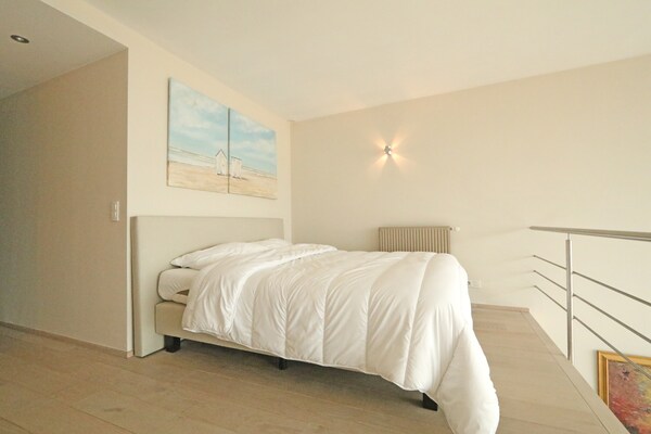 Duplex met zeezicht op Albertplein in Knokke-Heist - thumbnail 4