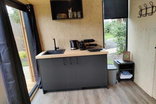Wetland Cabin: minimalistisch genieten in het Friese natuurgebied - thumbnail 3