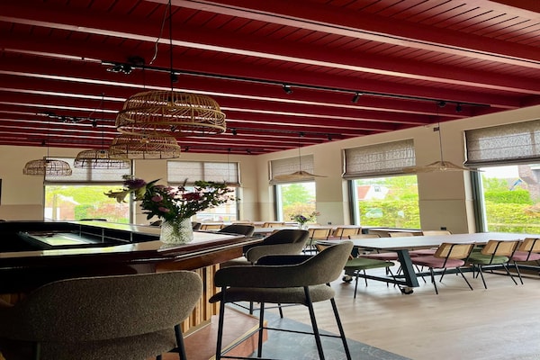 Luxe groepsaccommodatie in monumentaal jaren 30-pand voor 20 gasten in Friesland - thumbnail 5