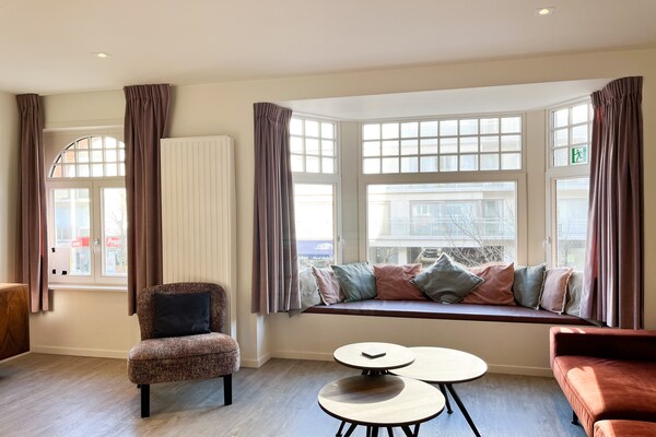 Lichtrijk 4-sterrenappartement voor 9 personen in centrum Nieuwpoort Bad - thumbnail 6
