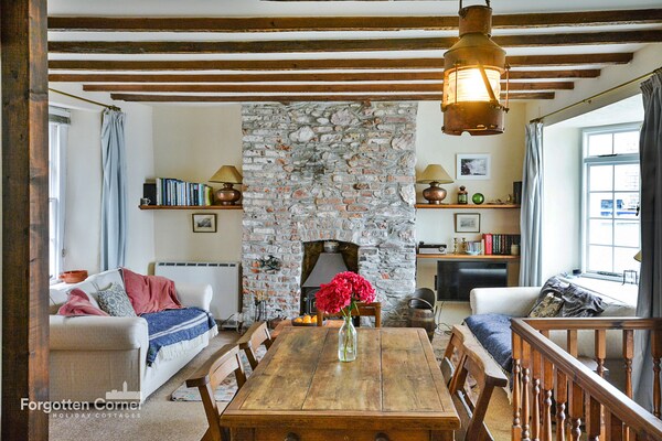 April Cottage: vrijstaand landhuis met zeezicht in Cawsand voor 6 personen - thumbnail 3
