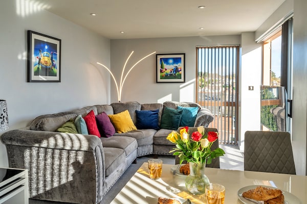 Luxe appartement met zeezicht op 500 meter van het strand in Teignmouth - thumbnail 1