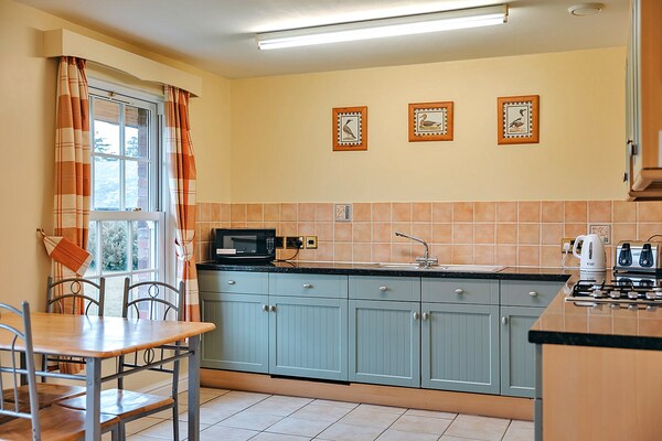 Sfeervol landhuisje in Dorrington: stilte, comfort en wandelavonturen - thumbnail 3