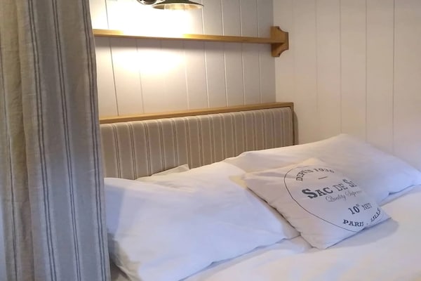 Romantische eikenhouten herdershut in het groene hart van Kent - thumbnail 6