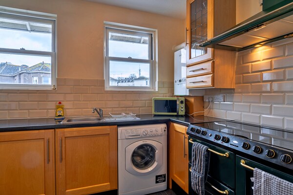 Knus appartement met balkon en rivierzicht in Teignmouth - thumbnail 3