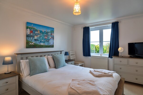 Appartement aan zee in St Ives met panoramisch uitzicht over de baai - thumbnail 4