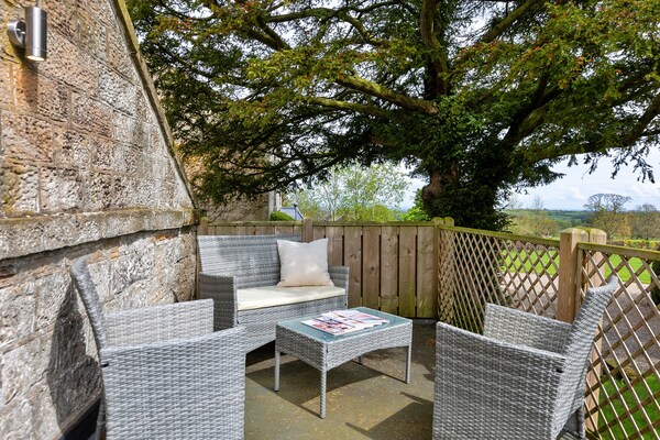 Luxe landhuis voor 2 bij Grantley Hall met balkon en weids uitzicht - thumbnail 5