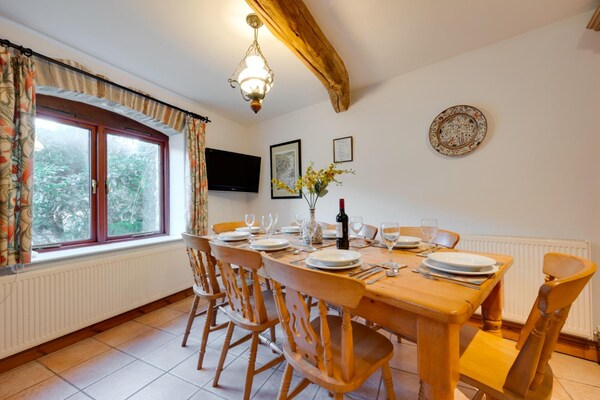 Landhuis voor 8 in Slapton met uitgestrekte tuin en vijvers - thumbnail 2
