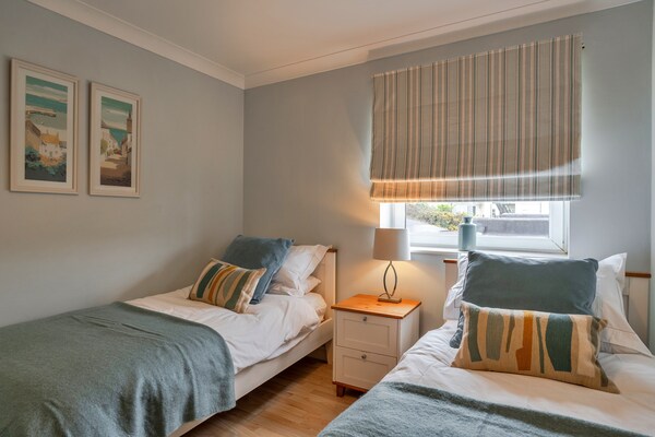 Appartement 25 The Waves: Zeezicht & Balkon aan Watergate Bay - thumbnail 5