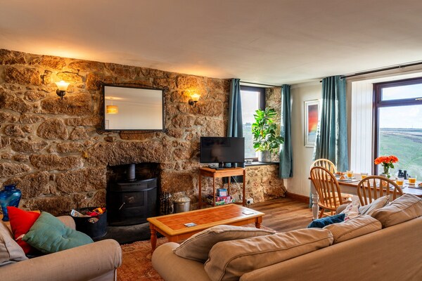 Klifvilla Bishop Rock: Uitzicht op zee in Sennen, Cornwall - thumbnail 4