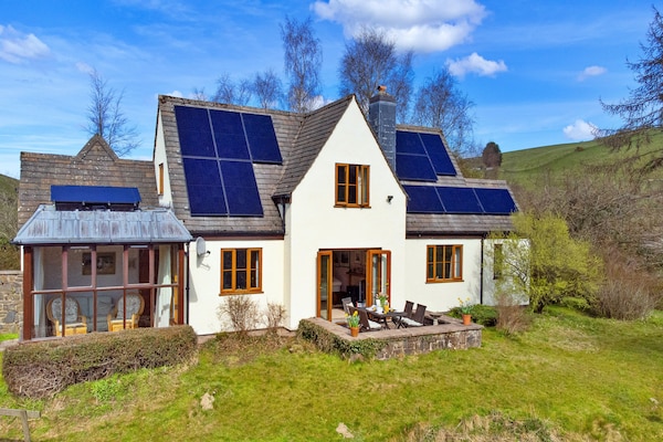 Cwmfron House: Ruim vakantiehuis met panoramisch uitzicht in Midden-Wales - thumbnail 6