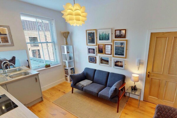 Modern appartement aan de rivier Derwent in het hart van Matlock - thumbnail 5
