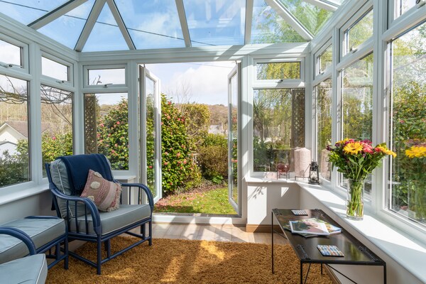 Knusse begane grond woning in Polgooth, vlakbij strand en South West Coast Path - thumbnail 1