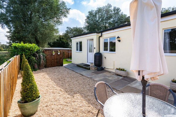 Landelijk gelegen cottage aan de golfbaan bij Wedmore, Somerset - thumbnail 5
