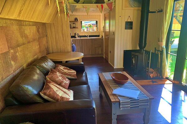 Oak Tree Lodge: Luxe chalet met tuin op loopafstand van Dartmouth - thumbnail 4