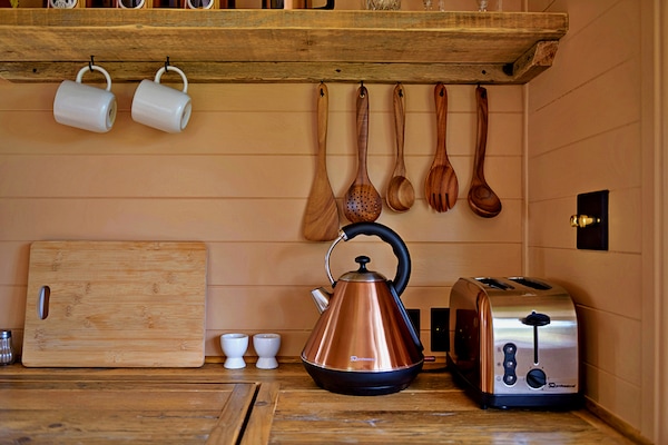 Romantisch chalet 'Marared' met weids bergzicht op schiereiland Llŷn - thumbnail 3