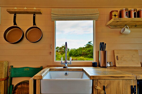 Romantisch chalet 'Marared' met weids bergzicht op schiereiland Llŷn - thumbnail 4