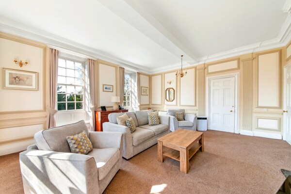 Luxe appartement Sutton Hall Apt in het hart van Thirsk - thumbnail 5