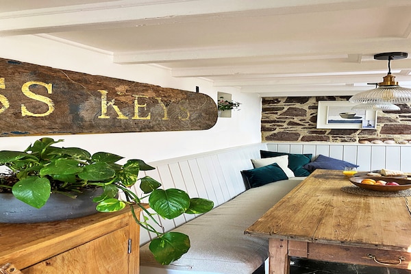Calm Cottage: Gerenoveerd landhuis in hartje vissersdorp Kingsand - thumbnail 2
