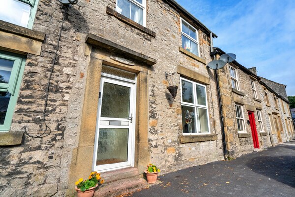 Stonelea in Tideswell: Uw knusse landhuis in het Peak District - thumbnail 2