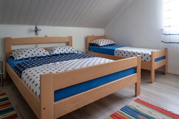 Attic Appartement met Balkon aan het Meer in Lokve - thumbnail 5