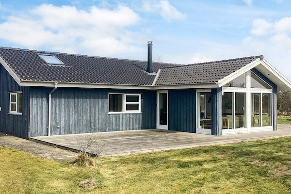 Ruim vakantiehuis in Brovst met sauna en whirlpool voor 8 personen · 105 m² - thumbnail 4