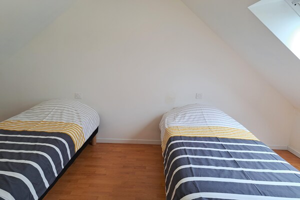 Moderne halfvrijstaande woning met tuin, 3 km van strand Telgruc-sur-Mer - thumbnail 4