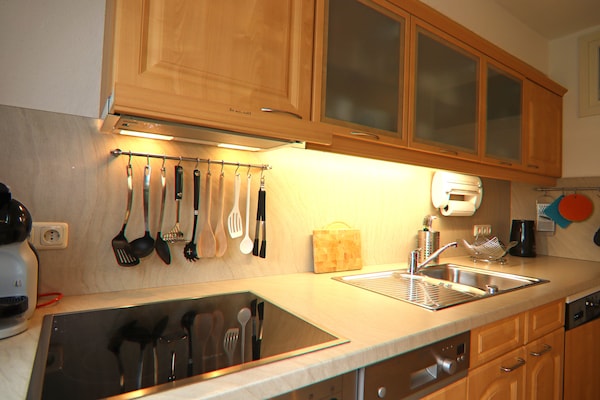 4-persoons modern appartement in Braunlage nabij de piste - thumbnail 4