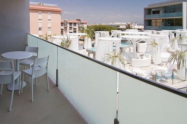 Modern appartement vlakbij strand in Salou, 4 personen - thumbnail 5