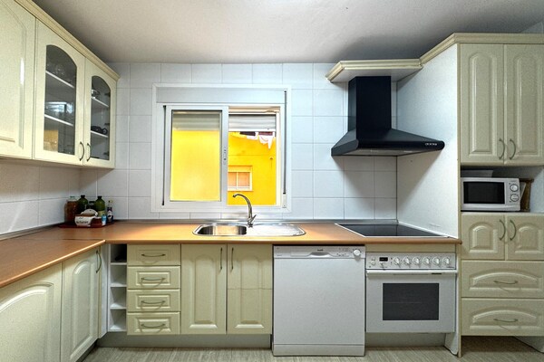 Licht appartement op 500 meter van het strand in Roquetas de Mar - thumbnail 2